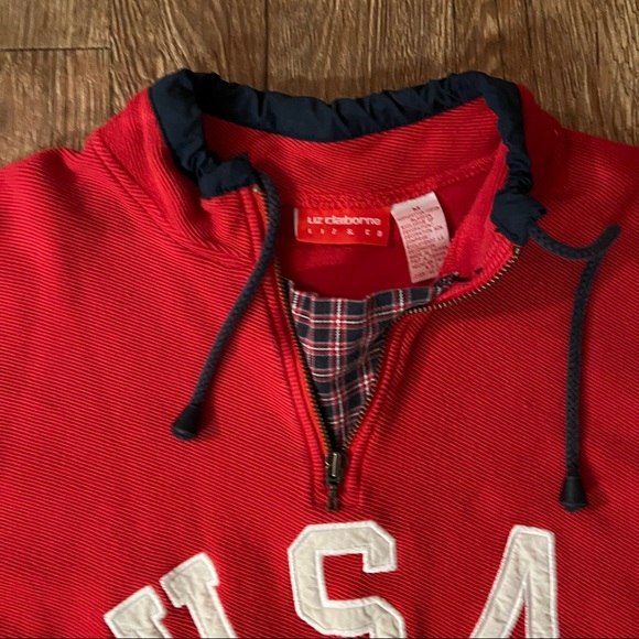Vintage USA Sweatshirt 🇺🇸✨ - Picture 2 of 2